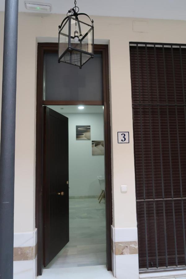 J & E Malaga Center Apartamentos Luaran gambar