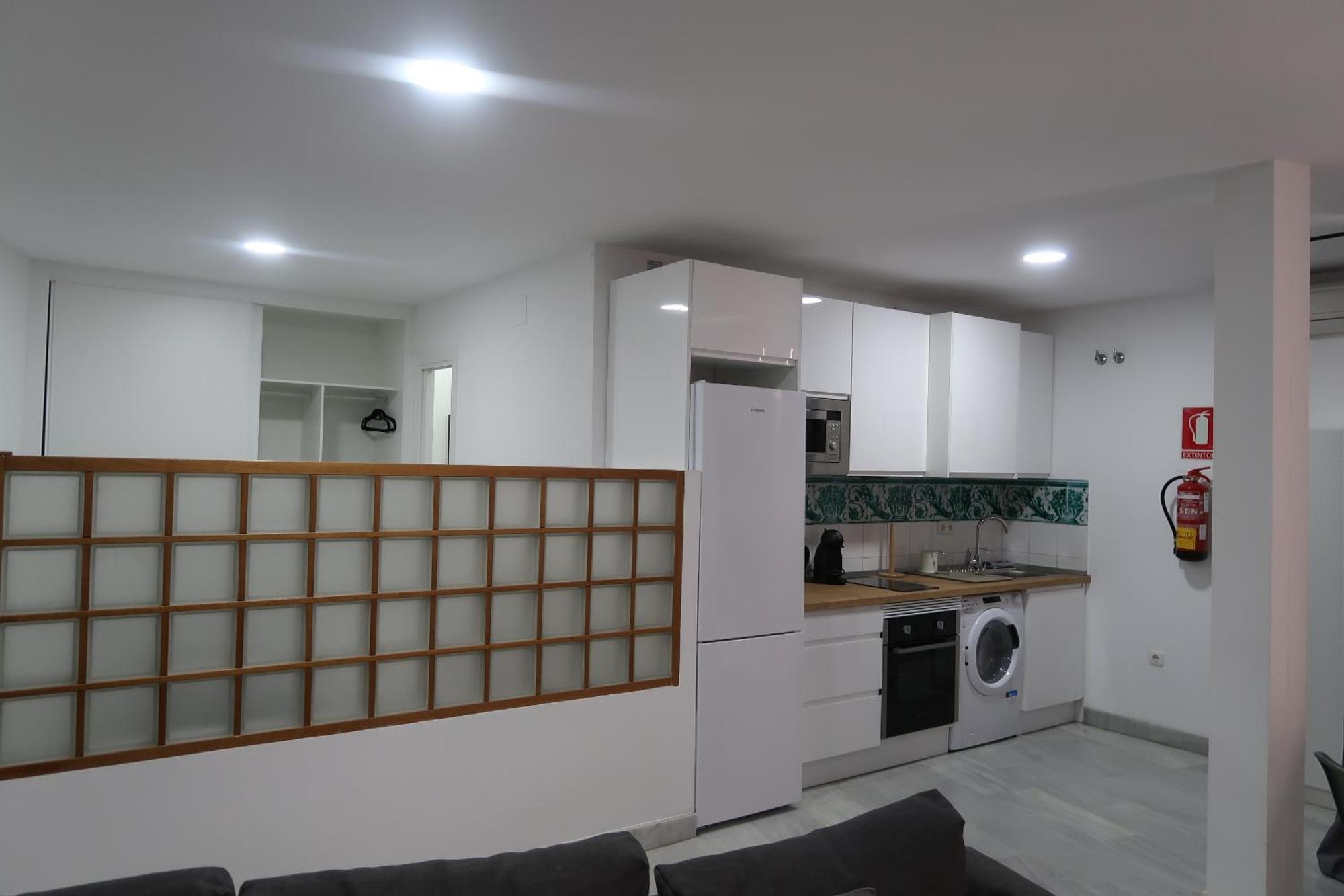 J & E Malaga Center Apartamentos Luaran gambar
